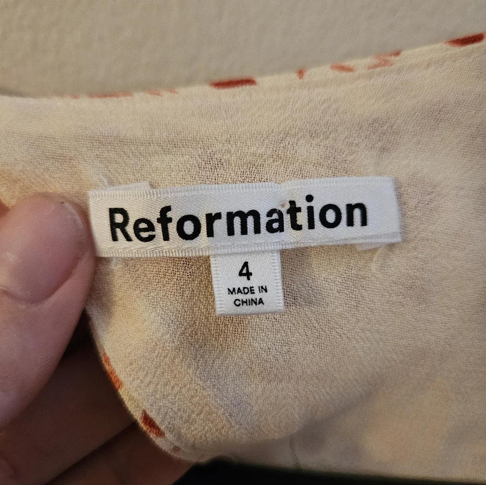 Reformation Size 4 Sleeveless Fitted Floral Print Diandra Top In Alma Print - Picture 4 of 7